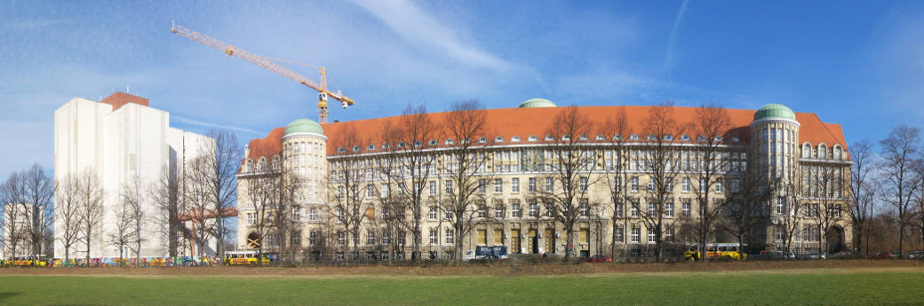 Panoramic view of the German national Library, source: Wikimedia Commons.
